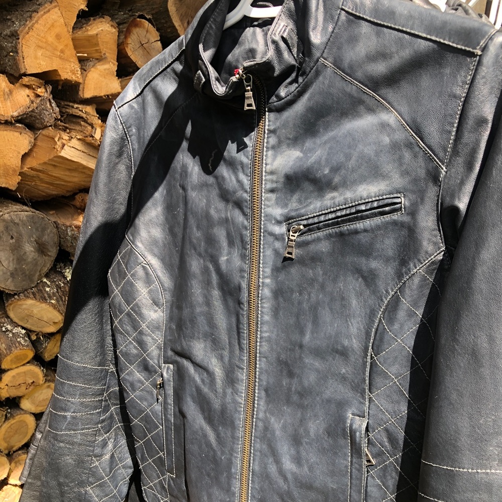 Woman leather jacket